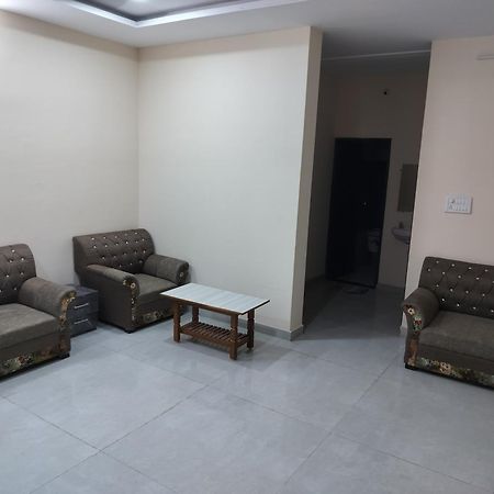 Shiv Shakti Homestay Ujjain Exterior photo